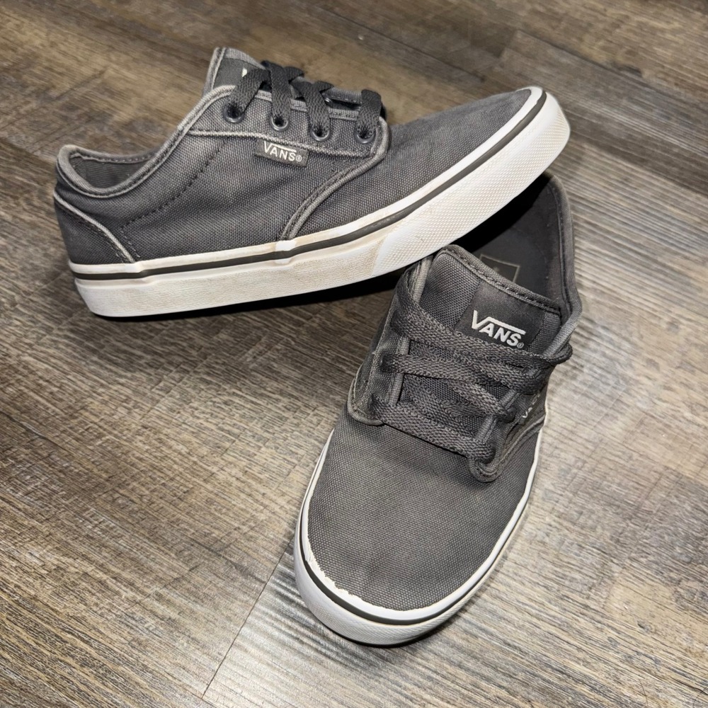 Vans Atwood Kids Youth 2.5 Gray Pewter‎ Canvas Low Top Skate Sneakers Shoes